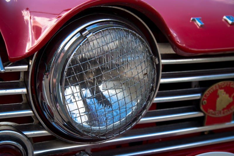 Illustration for article titled Concours d'Elegance it ain't - real classics on real roads